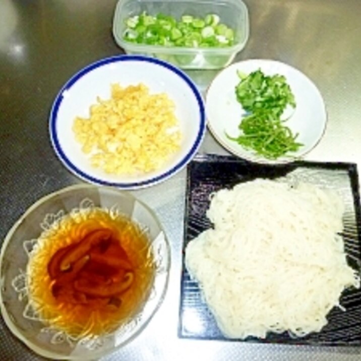 我が家のそうめんつゆ レシピ 作り方 By Tententen48 楽天レシピ 我が家のそうめんつゆ レシピ 作り方 By Tententen48 楽天レシピ
